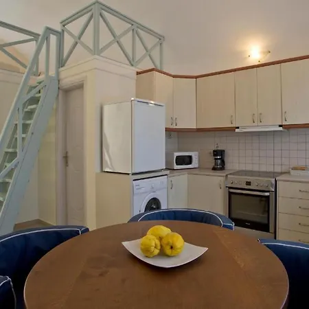 Santorini Med Homes - Orfeas